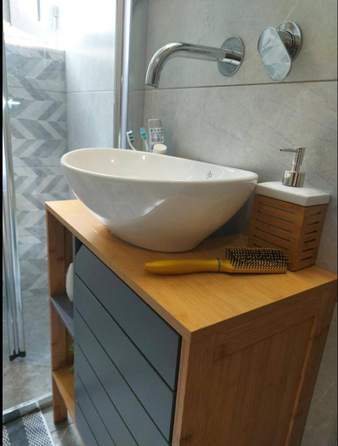 Cozy 4Th Floor Apartment In Chania Center Ngoại thất bức ảnh