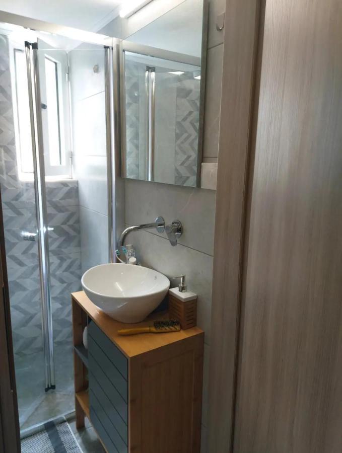 Cozy 4Th Floor Apartment In Chania Center Ngoại thất bức ảnh